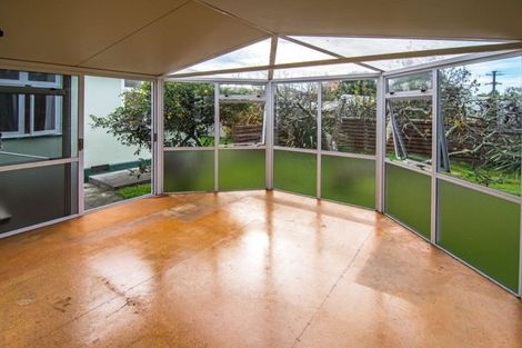 Photo of property in 2 Lett Street, Lansdowne, Masterton, 5810