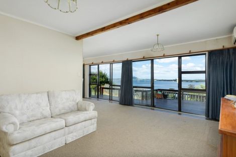 Photo of property in 87 Harbour View Road, Omokoroa, 3114