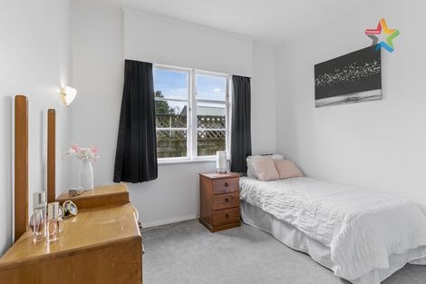 Photo of property in 11 Godley Street, Waterloo, Lower Hutt, 5011