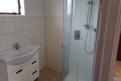 Photo of property in 1/13 Mannering Place, Hillcrest, Auckland, 0627