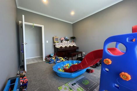 Photo of property in 5 Reponui Court, Rototuna North, Hamilton, 3210