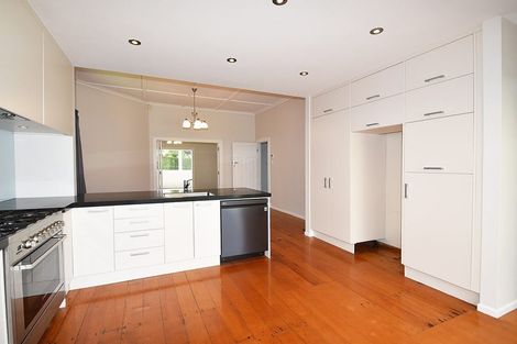 Photo of property in 28 Wairere Avenue, Mount Albert, Auckland, 1025