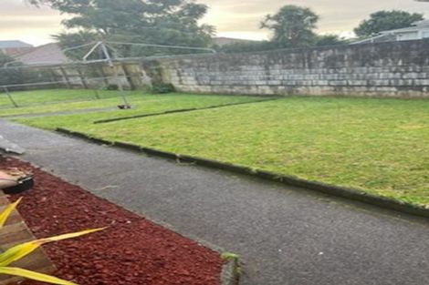 Photo of property in 1/5 Norfolk Place, Papatoetoe, Auckland, 2025