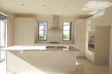 Photo of property in 220 Schnapper Rock Road, Schnapper Rock, Auckland, 0632