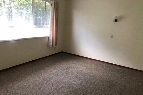 Photo of property in 2/83 Daffodil Street, Titirangi, Auckland, 0604