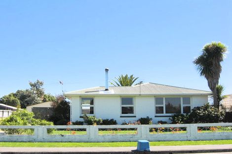 Photo of property in 2 Geddis Street, Rangiora, 7400