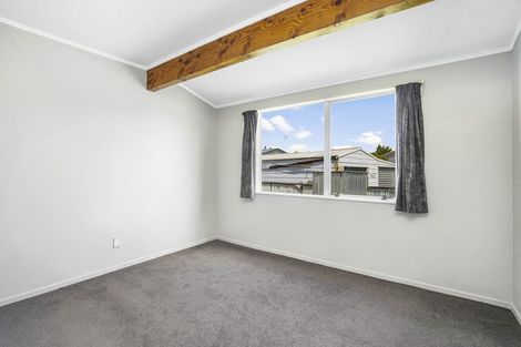 Photo of property in 37e Lindsay Crescent, Nawton, Hamilton, 3200