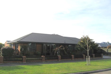 Photo of property in 25 Cardigan Bay Place, Addington, Christchurch, 8024