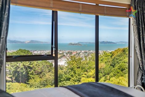 Photo of property in 18 Jacaranda Grove, Maungaraki, Lower Hutt, 5010