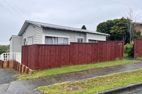 Photo of property in 27 Kimihia Road, Huntly, 3700