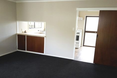 Photo of property in 2/974 Bank Street, Te Awamutu, 3800