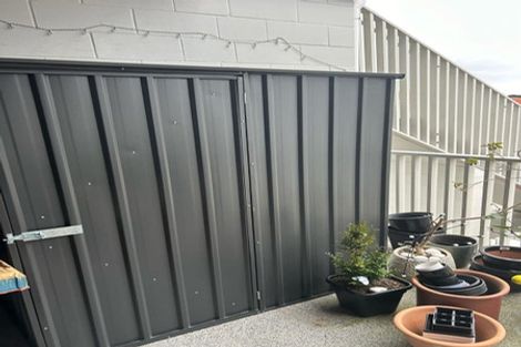 Photo of property in 262 Hobsonville Point Road, Hobsonville, Auckland, 0616