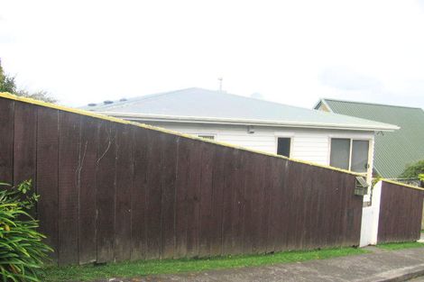 Photo of property in 13 Laurel Grove, Maungaraki, Lower Hutt, 5010