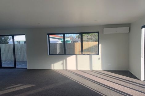 Photo of property in 74 Peverel Street, Riccarton, Christchurch, 8041