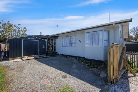 Photo of property in 16a Athenree Road, Athenree, Katikati, 3177
