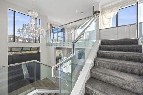 Photo of property in 16 Lime Hill Rise, Flat Bush, Auckland, 2019