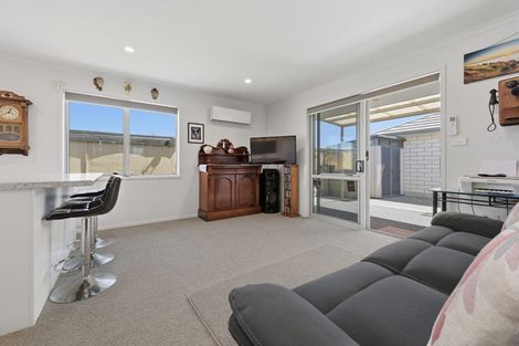 Photo of property in 32 Arrow Close, Papamoa, 3118