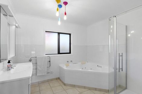 Photo of property in 52 Ludlow Drive, Huntingdon, Ashburton, 7774