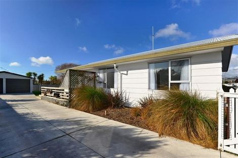 Photo of property in 8 Peckham Lane, Woolston, Christchurch, 8062