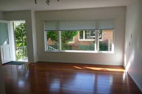 Photo of property in 4/15a Anzac Street, Takapuna, Auckland, 0622