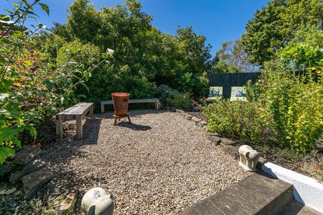 Photo of property in 32 Waipuia Place, Greenhithe, Auckland, 0632