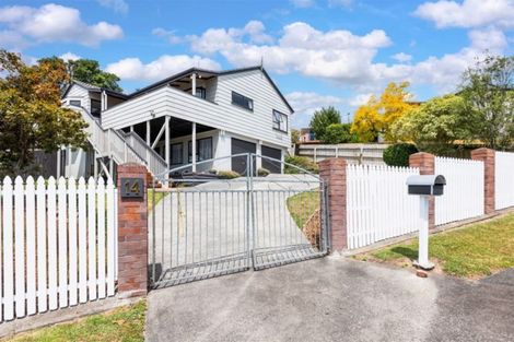 Photo of property in 14 Clearview Heights, Ranui, Auckland, 0612