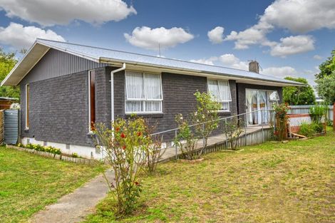 Photo of property in 27 Caernarvon Drive, Flaxmere, Hastings, 4120