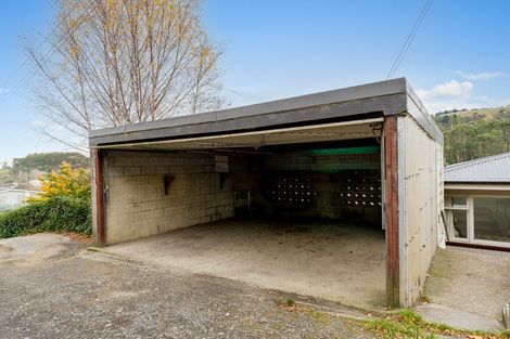 Photo of property in 477 Kaikorai Valley Road, Bradford, Dunedin, 9011