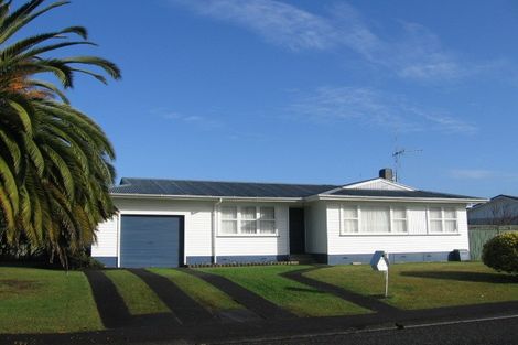 Photo of property in 1 Riccarton Place, Dinsdale, Hamilton, 3204