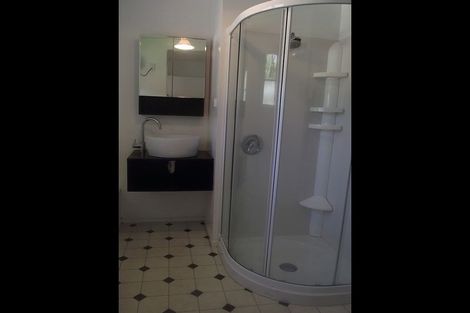 Photo of property in 1 Kent Street, Carterton, 5713