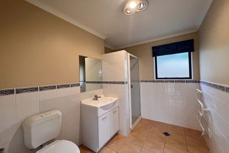 Photo of property in 15 Avonbrook Lane, Pukekohe, 2120