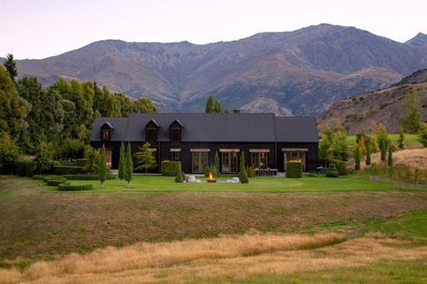 Photo of property in 10 Baird Lane, Lake Hayes, Queenstown, 9371
