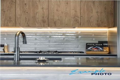 Photo of property in 4/64 Banbury Crescent, Fairfield, Hamilton, 3214