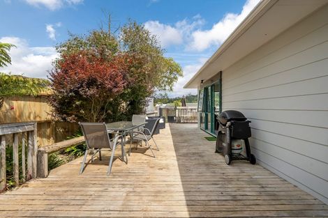 Photo of property in 4 Spinella Drive, Bayview, Auckland, 0629