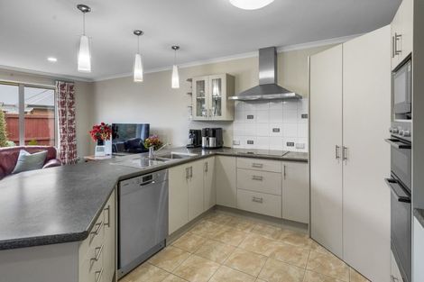 Photo of property in 28 Pewter Place, Northwood, Christchurch, 8051