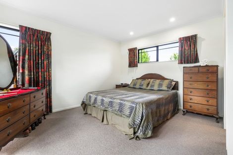 Photo of property in 83 Wiltshire Drive, Huntington, Hamilton, 3210