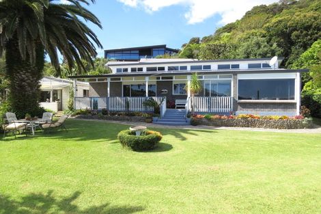 Photo of property in 1990 Long Bay Road, Coromandel, 3581