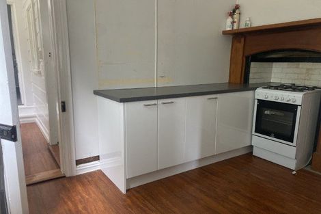 Photo of property in 140 Elizabeth Street, Mount Victoria, Wellington, 6011