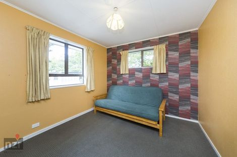 Photo of property in 9 Dalzien Place, Feilding, 4702