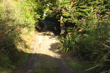 Photo of property in 2 Bay Road, Purakaunui, Port Chalmers, 9081