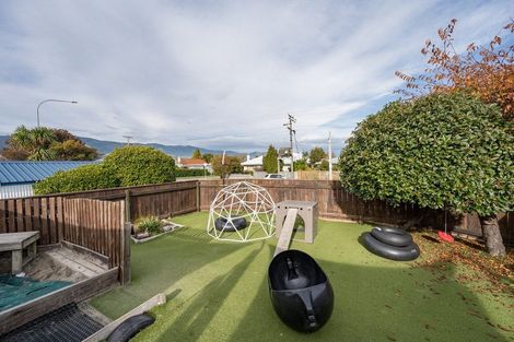 Photo of property in 112 Parkers Road, Tahunanui, Nelson, 7011