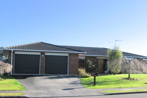 Photo of property in 34 Dover Road, St Andrews, Hamilton, 3200