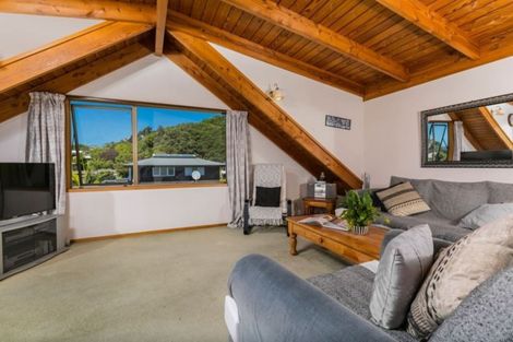 Photo of property in 34a Glenelg Road, Red Beach, 0932