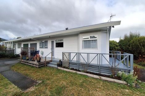 Photo of property in 29 Arthur Crescent, Hilltop, Taupo, 3330