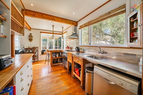 Photo of property in 1/1250 High Street, Taita, Lower Hutt, 5011