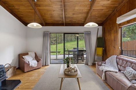 Photo of property in 158 Bambury Place, Onemana, Whangamata, 3691