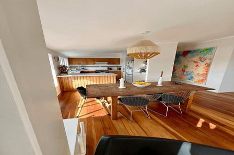 Photo of property in 1/51 East Coast Road, Milford, Auckland, 0620