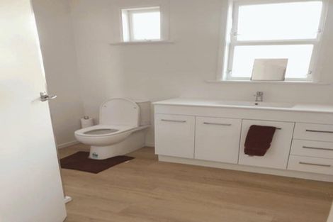 Photo of property in 43c Hamilton Road, Cambridge, 3434