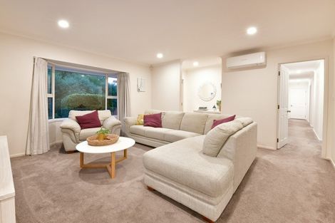 Photo of property in 12 Wyn Close, Kaukapakapa, 0871