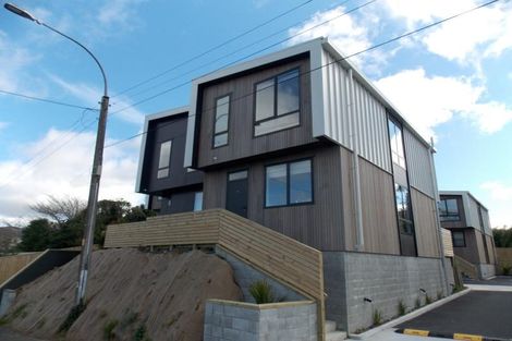 Photo of property in 3/210 Karori Road, Karori, Wellington, 6012